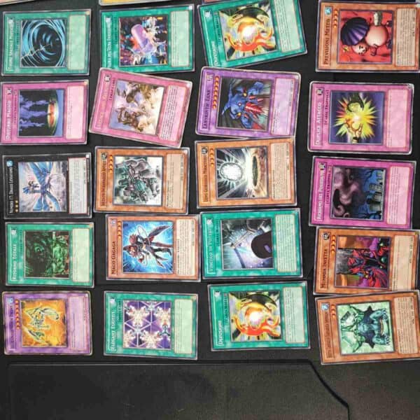 lotto di carte gioco yu-gi-oh - immagine 9